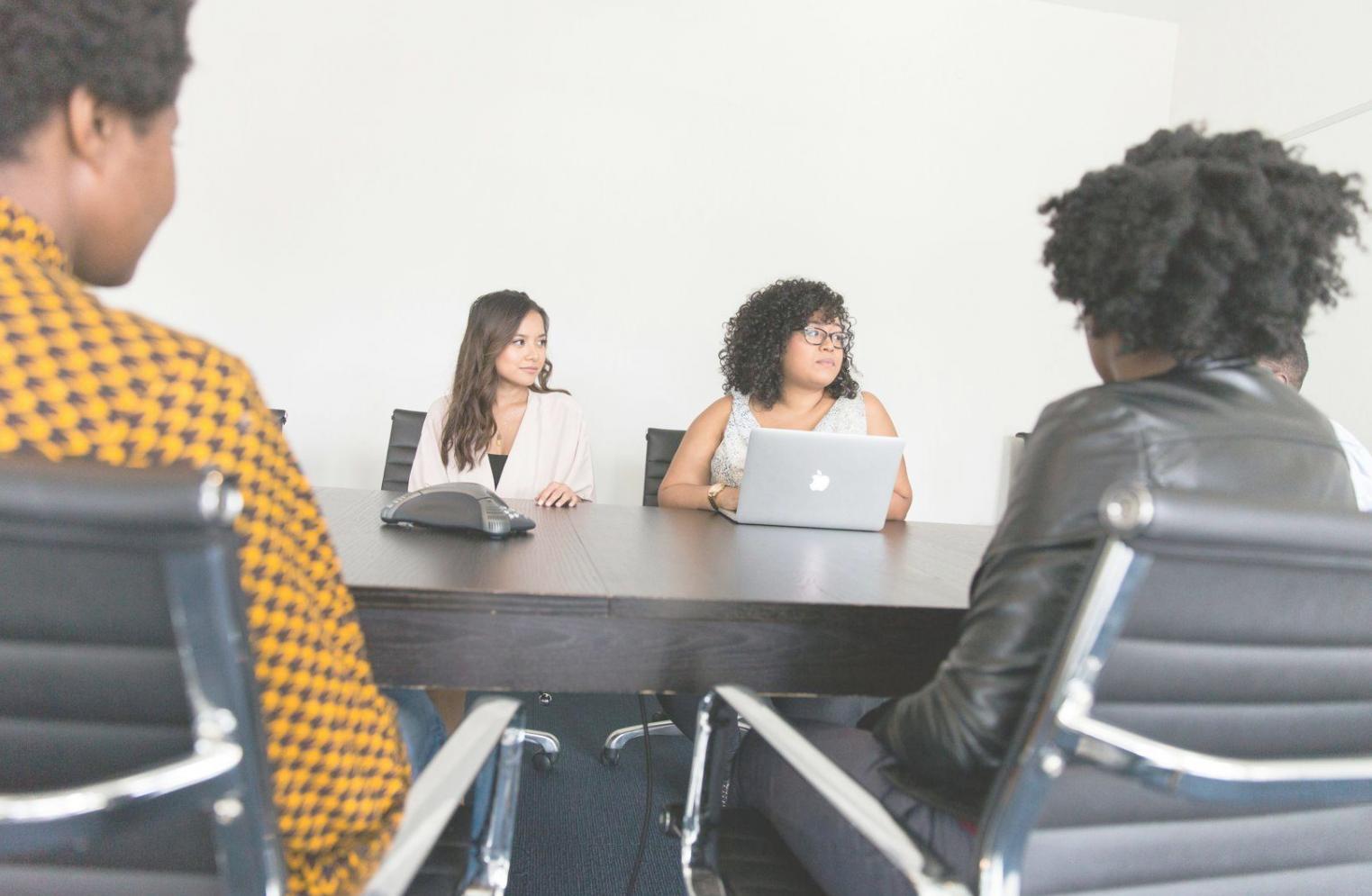 Sesión de consultoría personalizada con cliente